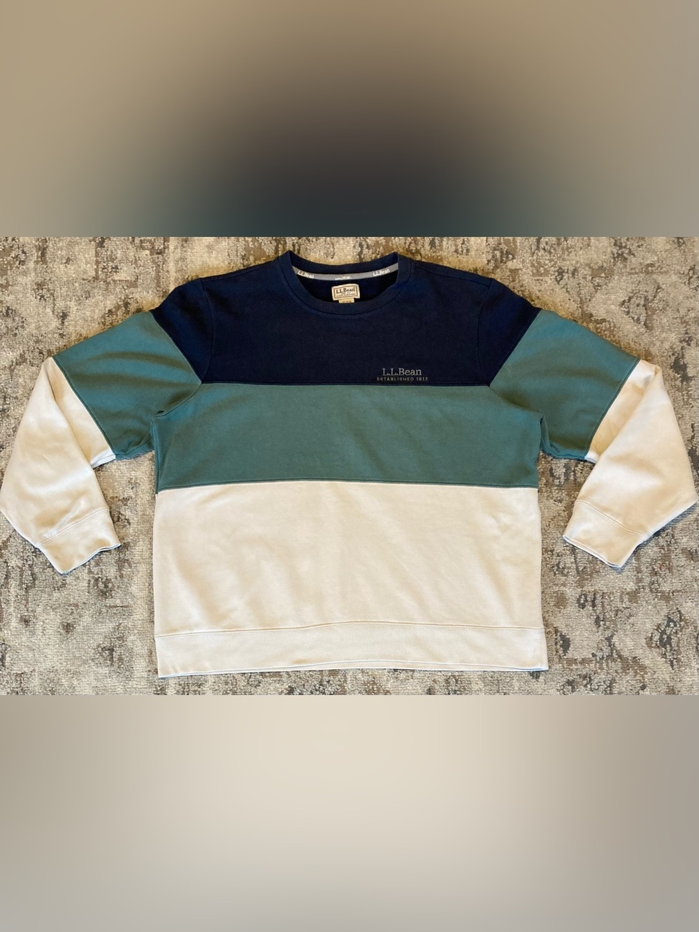 Vintage LL Bean Colorblocked Crewneck Chest Embroidery - Men’s Large EUC